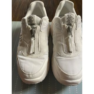 アグ(UGG)のUGG zip 厚底スニーカー　(スニーカー)