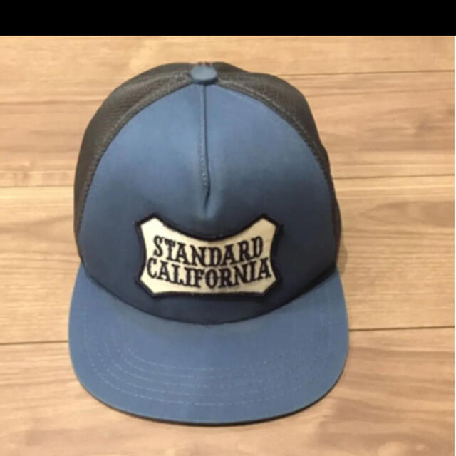 STANDARD CALIFORNIA(スタンダードカリフォルニア)の送料込❗️スタンダードカリフォルニア　キャップ　サーフ　アメカジメッシュキャップ メンズの帽子(キャップ)の商品写真