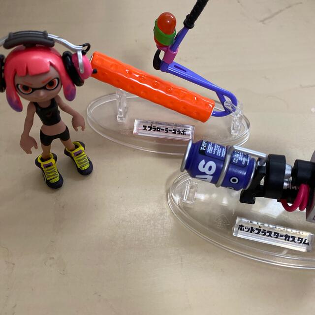 スプラトゥーン　スプラローラーコラボ　ホットブラスターカスタム エンタメ/ホビーのフィギュア(アニメ/ゲーム)の商品写真