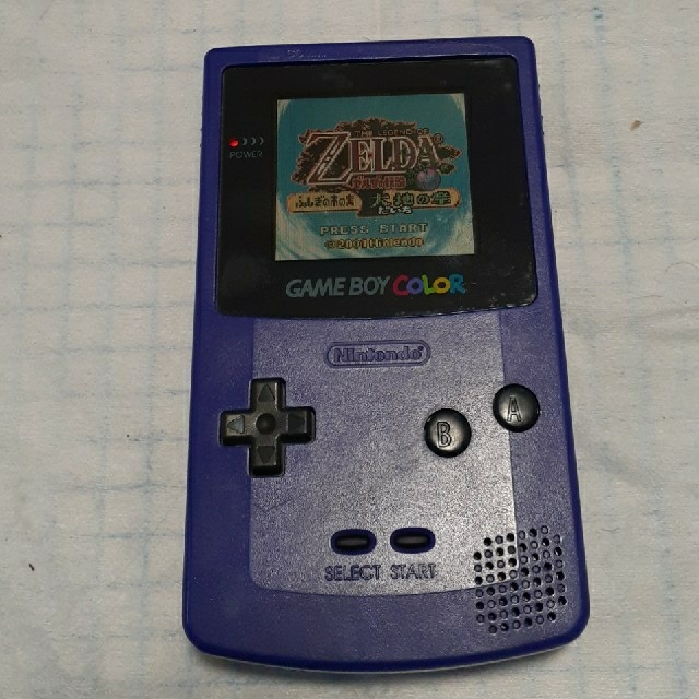 ゲームボーイ(ゲームボーイ)のゲームボーイカラー　GAMEBOY COLOR　おまけソフト二本 エンタメ/ホビーのゲームソフト/ゲーム機本体(携帯用ゲーム機本体)の商品写真