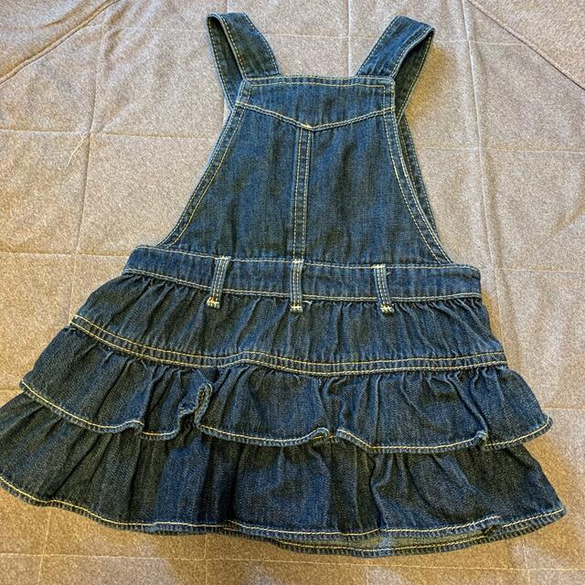 babyGAP(ベビーギャップ)のbabyGAP デニム ジャンパースカート 80 キッズ/ベビー/マタニティのベビー服(~85cm)(ワンピース)の商品写真