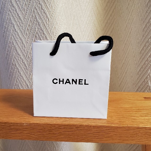 CHANEL(シャネル)の紙袋(CHANEL) レディースのバッグ(ショップ袋)の商品写真