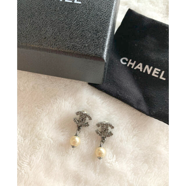 CHANEL ピアス