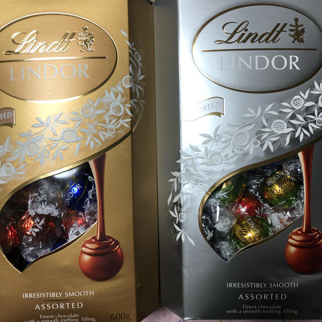 Lindt(リンツ)のコストコ　リンツリンドール7種類63個 オマケ付き 食品/飲料/酒の食品(菓子/デザート)の商品写真