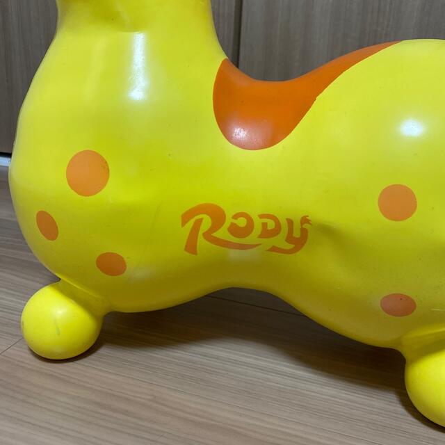 Rody(ロディ)のロディ　黄色　乗り物 エンタメ/ホビーのおもちゃ/ぬいぐるみ(キャラクターグッズ)の商品写真