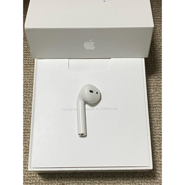 Apple(アップル)のエアーポッズ AirPods 第一世代 L 左耳のみ スマホ/家電/カメラのオーディオ機器(ヘッドフォン/イヤフォン)の商品写真