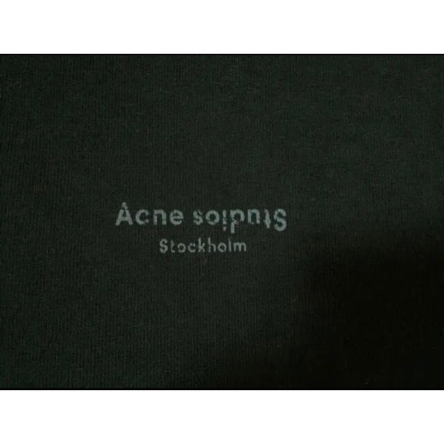 ACNE(アクネ)のアクネ　acne クロップドTシャツ　S レディースのトップス(Tシャツ(半袖/袖なし))の商品写真