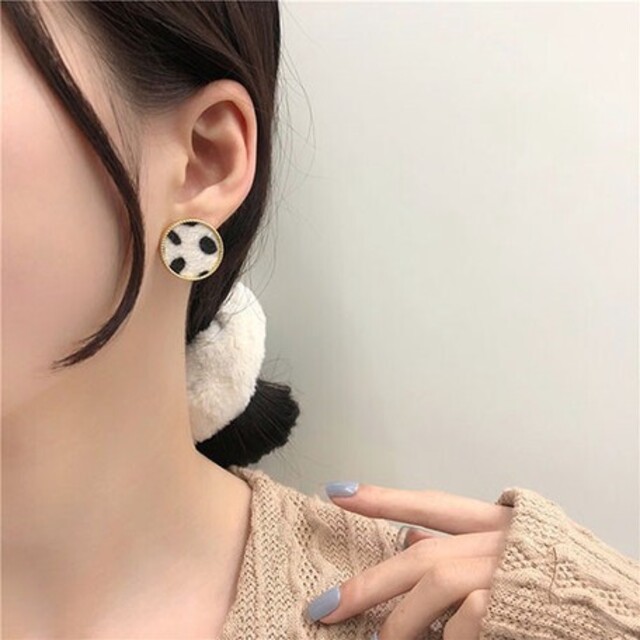 今だけ！！ピアス　今だけ！！1980円→500円 レディースのアクセサリー(ピアス)の商品写真