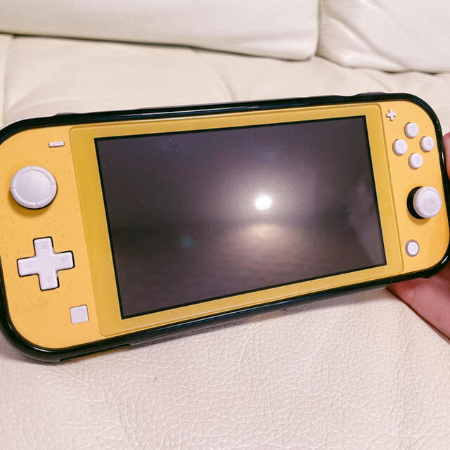 ほぼ新品　switch lite イエロー あつ森 セット カバー付き