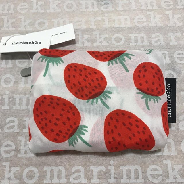 marimekko(マリメッコ)の新作！新品！　マリメッコ　マンシッカ　スマートサック レディースのバッグ(リュック/バックパック)の商品写真