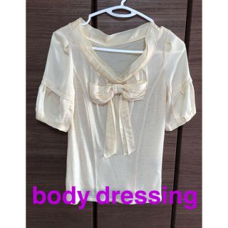 ボディドレッシングデラックス(BODY DRESSING Deluxe)のbody dressingトップス ブラウスM(シャツ/ブラウス(半袖/袖なし))