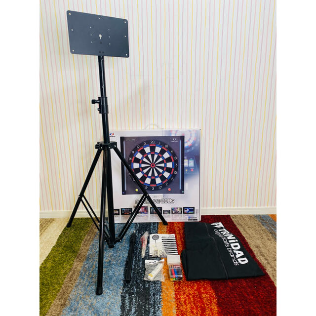 DARTSLIVE200s × TRiNiDAD STAND エンタメ/ホビーのテーブルゲーム/ホビー(ダーツ)の商品写真