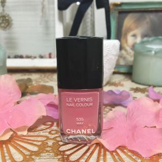 シャネル(CHANEL)のCHANEL ヴェルニ❁535メイ(マニキュア)