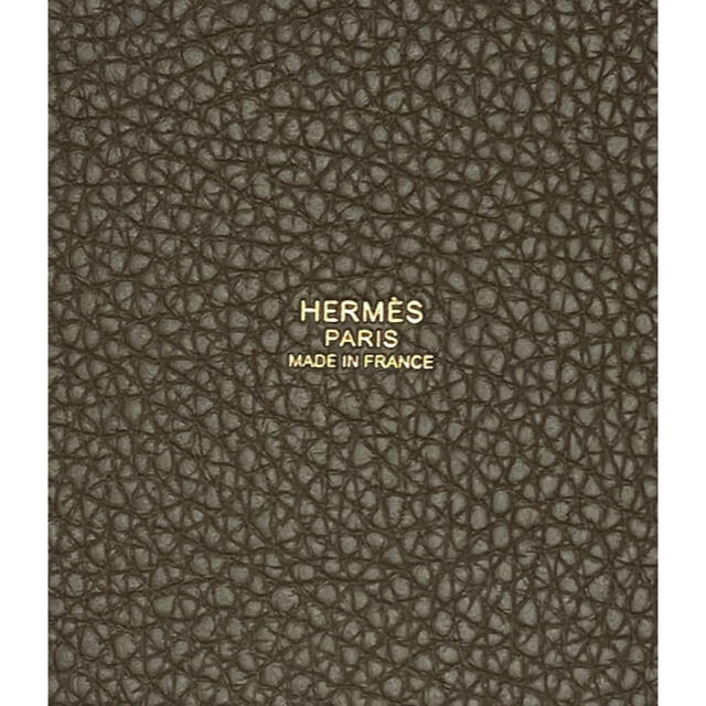 Hermes(エルメス)のエルメス ピコタンロックMM エトゥープ トリヨンクレマンス ゴールド金具 レディースのバッグ(ハンドバッグ)の商品写真