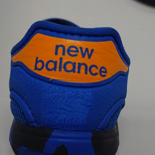 New Balance(ニューバランス)のnew balance キッズ サンダル ブルー 18.5cm キッズ/ベビー/マタニティのキッズ靴/シューズ(15cm~)(サンダル)の商品写真