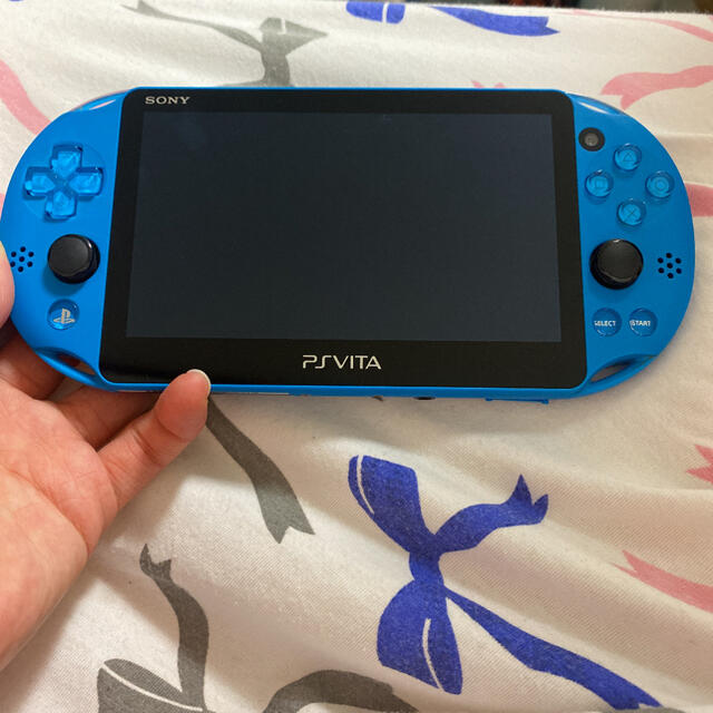 PlayStation®Vita（PCH-2000シリーズ） Wi-Fiモデル 1