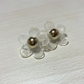 新品　お花ピアス(ピアス)