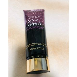 ヴィクトリアズシークレット(Victoria's Secret)のヴィクトリアズシークレット　チェリーブロッサム(ボディクリーム)