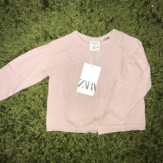 ザラキッズ(ZARA KIDS)の【新品】ZARA BABY ピンク　カーディガン　80(カーディガン/ボレロ)