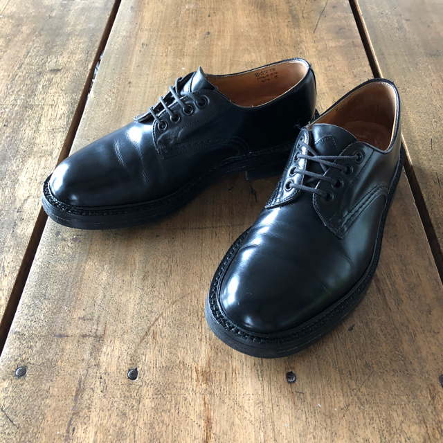 Trickers(トリッカーズ)のプレーントゥ 革靴 トリッカーズ 6 1/2 - 5 メンズの靴/シューズ(ドレス/ビジネス)の商品写真