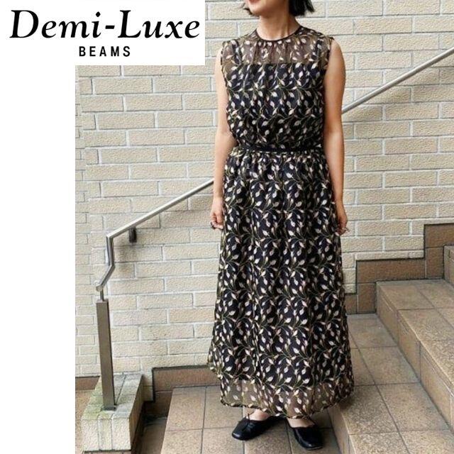 Demi-Luxe BEAMS(デミルクスビームス)の未使用Demi-Luxe BEAMS 刺繍 オーガンジー プルオーバー&スカート レディースのトップス(シャツ/ブラウス(半袖/袖なし))の商品写真