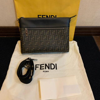 フェンディ(FENDI)のFENDI フェンディ メッセンジャーバッグ 7VA470 ショルダーバッグ(メッセンジャーバッグ)
