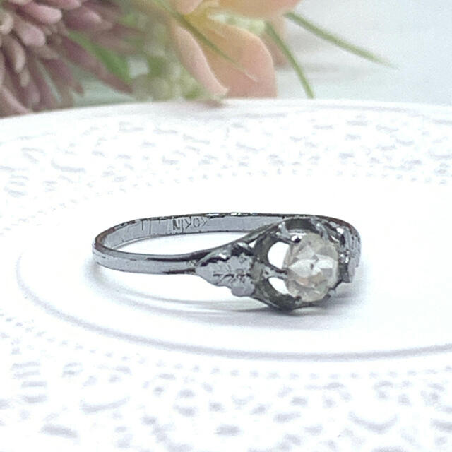 ✨一粒ラインストーンヴィンテージ昭和レトロリング✨ レディースのアクセサリー(リング(指輪))の商品写真