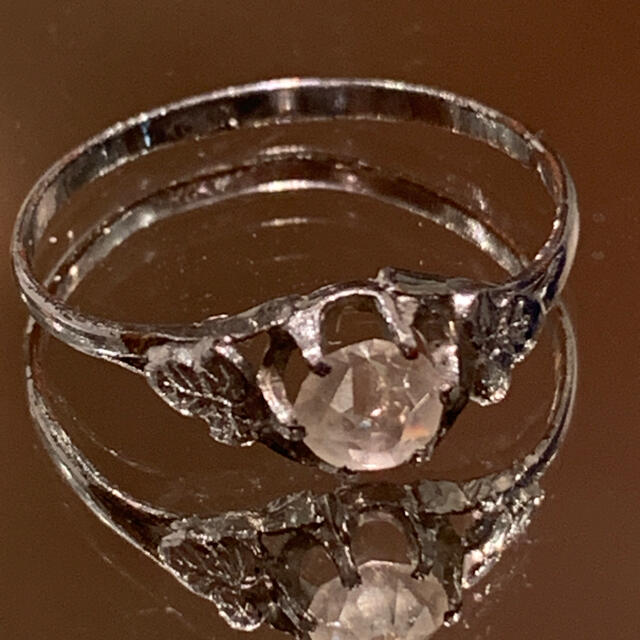 ✨一粒ラインストーンヴィンテージ昭和レトロリング✨ レディースのアクセサリー(リング(指輪))の商品写真