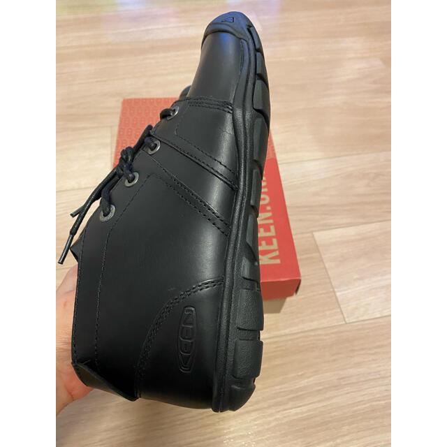 新品未使用　KEEN シューズ