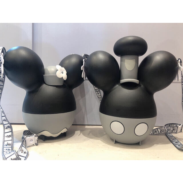 代引き人気 Disney 海外パーク ポップコーンバケット ミッキー ミニー ディズニーランド 新品未使用 キャラクターグッズ Www Exit210 Com