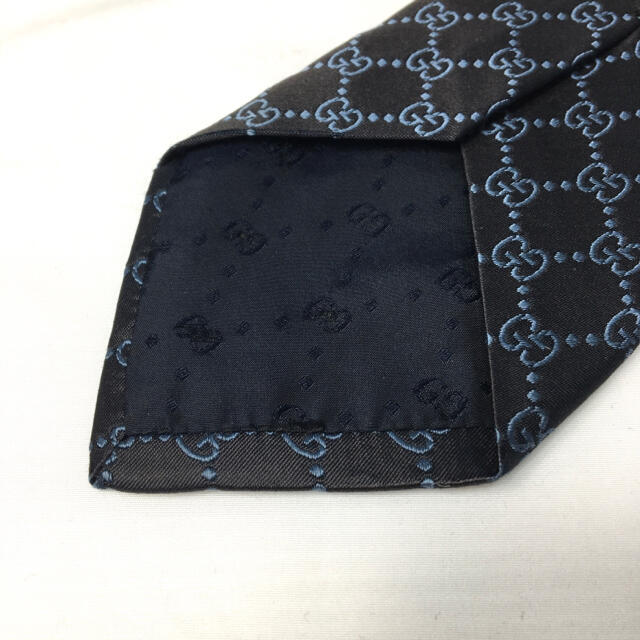 GUCCI グッチ ネクタイ GG柄 ダークネイビー 紺 GUCCI グッチ ネクタイ GG柄 ダークネイビー 紺