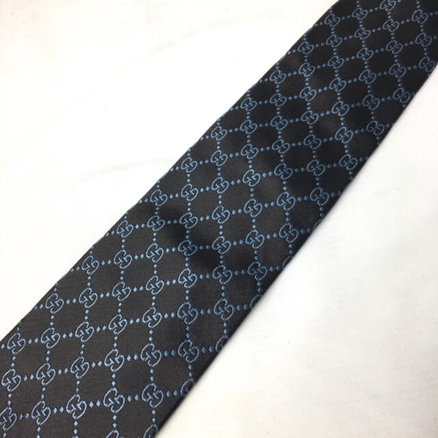 GUCCI グッチ ネクタイ GG柄 ダークネイビー 紺 GUCCI グッチ ネクタイ GG柄 ダークネイビー 紺