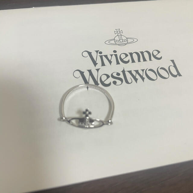 Vivienne Westwood(ヴィヴィアンウエストウッド)のvivienne westwood リング　新品未使用 レディースのアクセサリー(リング(指輪))の商品写真