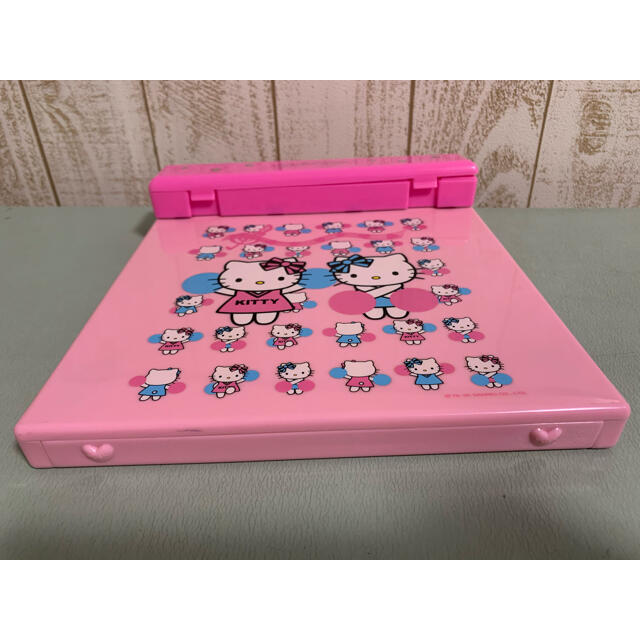 ハローキティ(ハローキティ)の☆限定HELLO KITTYレターセット(ケース付き) ハンドメイドの文具/ステーショナリー(カード/レター/ラッピング)の商品写真