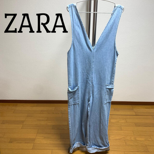 ZARA(ザラ)のZARA オールインワン　オーバーオール　つなぎ　デニムパンツ レディースのパンツ(サロペット/オーバーオール)の商品写真