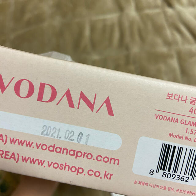 STYLENANDA(スタイルナンダ)のVODANA コテ　40mm スマホ/家電/カメラの美容/健康(ヘアアイロン)の商品写真