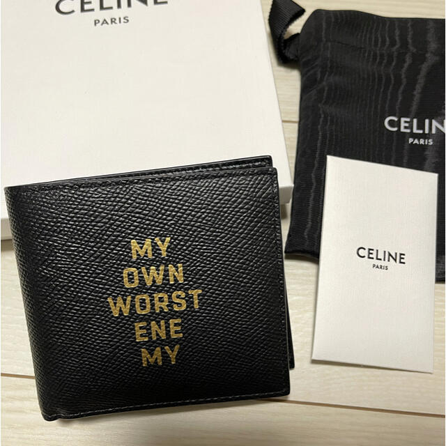 【極美品】CELINE セリーヌ 二つ折り 財布 黒 【極美品】CELINE セリーヌ 二つ折り 財布 黒