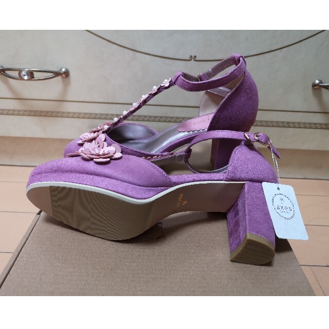 axes femme(アクシーズファム)のaxes femmePOETIQUEフローラパンプス(濃ピンク) レディースの靴/シューズ(ハイヒール/パンプス)の商品写真