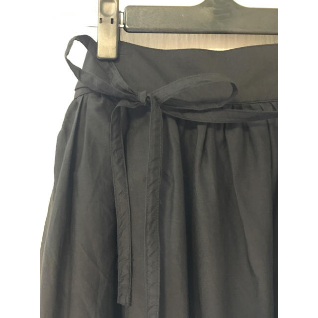 I am I(アイアムアイ)のPAR ICI 黒のスカート レディースのスカート(ロングスカート)の商品写真