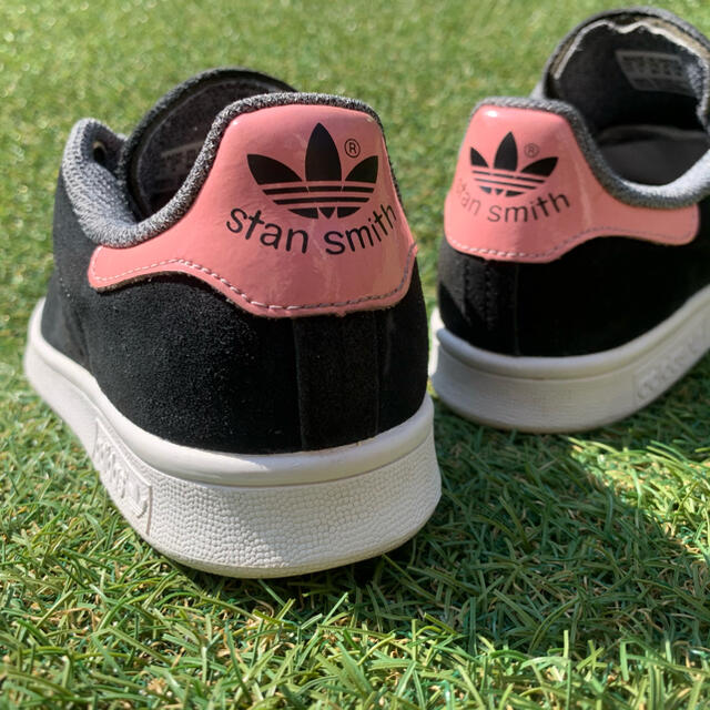 adidas(アディダス)の美品22.5adidas stansmith アディダス スタンスミス F586 レディースの靴/シューズ(スニーカー)の商品写真