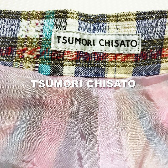 TSUMORI CHISATO(ツモリチサト)の【TSUMORI CHISATO】レースシルク切替 ラメ帯パターン ハーフパンツ レディースのパンツ(ハーフパンツ)の商品写真