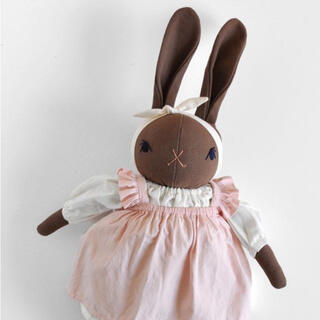 キャラメルベビー&チャイルド(Caramel baby&child )の【4/17限定価格】PDC Brown Large Rabbit-MILA新品(ぬいぐるみ/人形)