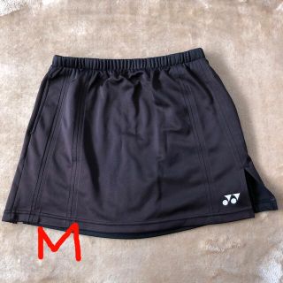 ヨネックス(YONEX)のヨネックス　スコート　黒　Mサイズ(ウェア)