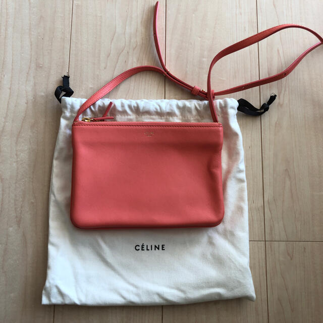 ⭐︎celine サーモンピンクトリオ美品⭐︎ 【特別訳あり特価