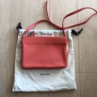 セリーヌ(celine)の⭐︎celine サーモンピンクトリオ美品⭐︎(ショルダーバッグ)