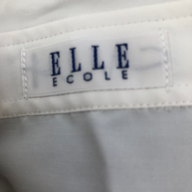 ELLE(エル)の中学校ブラウス150Aサイズ レディースのトップス(シャツ/ブラウス(長袖/七分))の商品写真