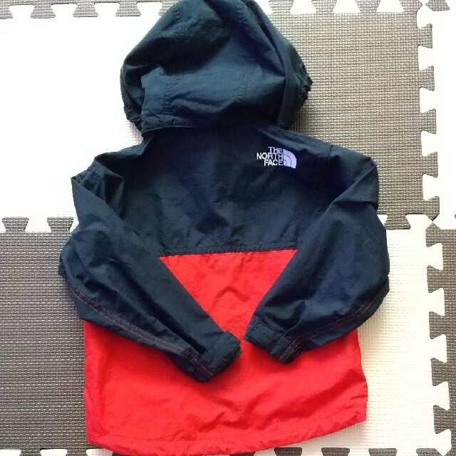 THE NORTH FACE(ザノースフェイス)の【pachiさま専用】おまとめノースフェイス♡コンパクトジャケット キッズ/ベビー/マタニティのキッズ服男の子用(90cm~)(ジャケット/上着)の商品写真