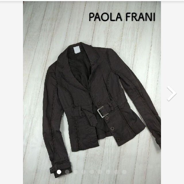 PAOLA FRANI(パオラフラーニ)のPAOLA FRANI ジャケット 濃茶 レディースのジャケット/アウター(テーラードジャケット)の商品写真