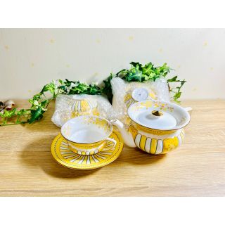 ウェッジウッド(WEDGWOOD)のイエローリボン　ティーポット&ソーサー 3脚　ウェッジウッド (食器)