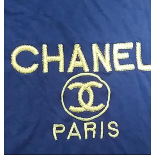 CHANEL(シャネル)の【超希少】CHANEL シャネル 半袖Tシャツ 刺繍 ビッグロゴ レディースのトップス(Tシャツ(半袖/袖なし))の商品写真